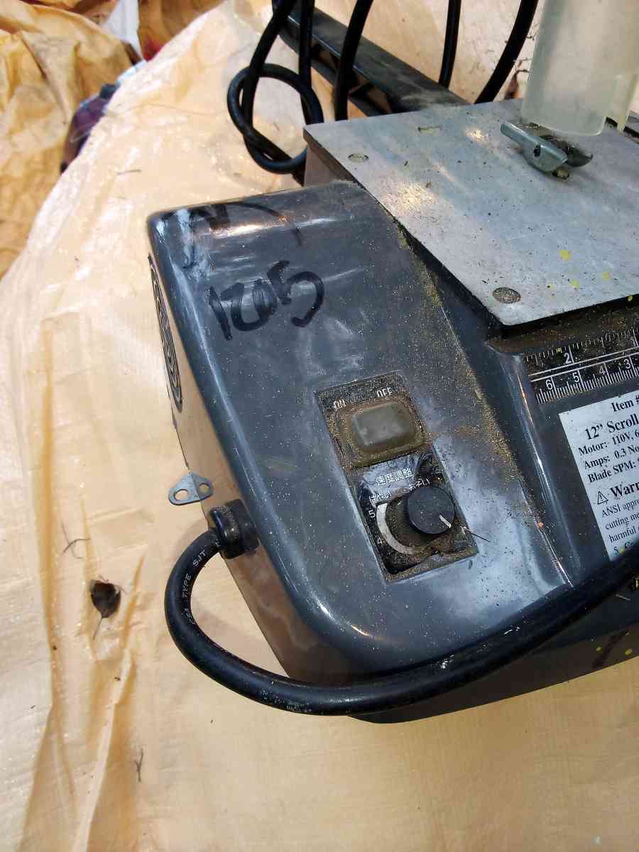 Central Machinery 12 inch scroll saw - Umatilla, Florida