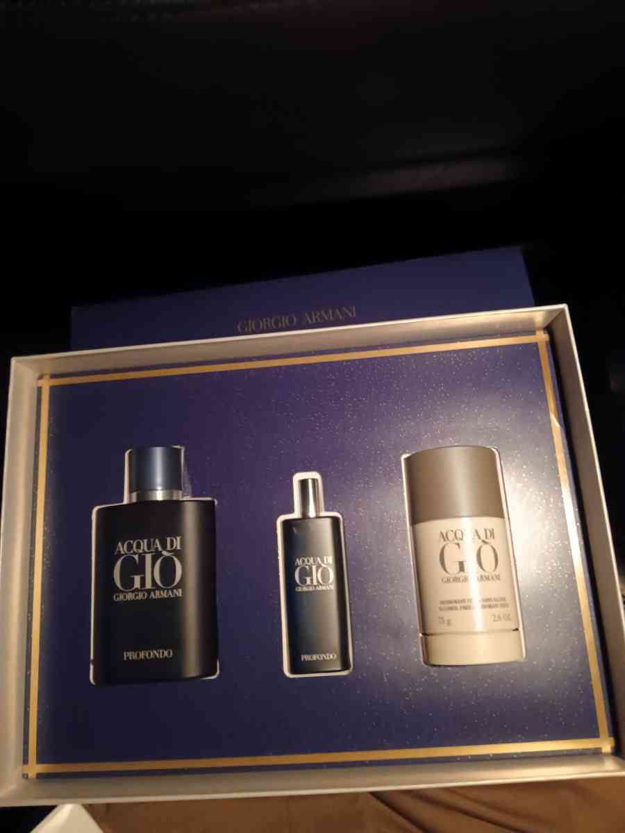 Armani Montblanc and designer cologne gift box sets - Denver, Colorado