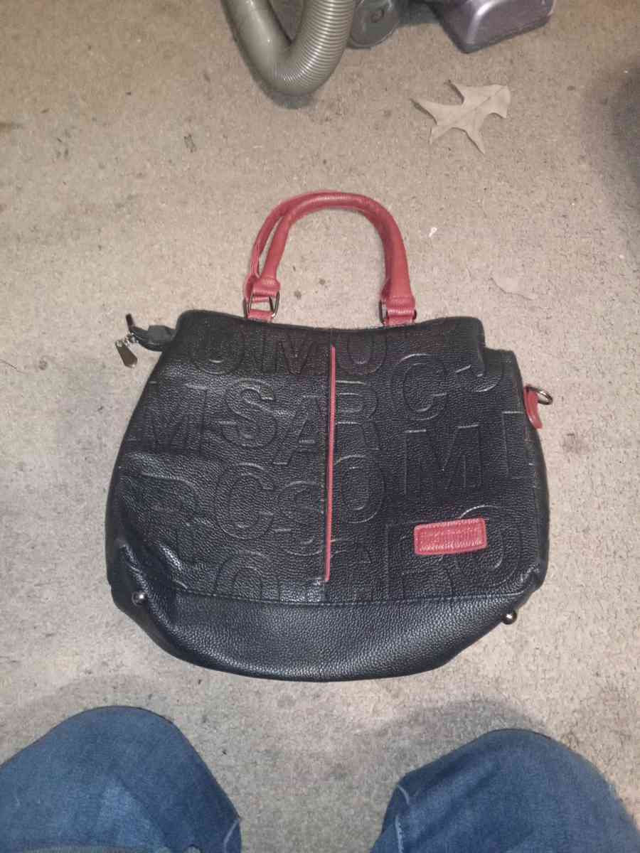 Jingpinpiju purse - Charlotte, North Carolina