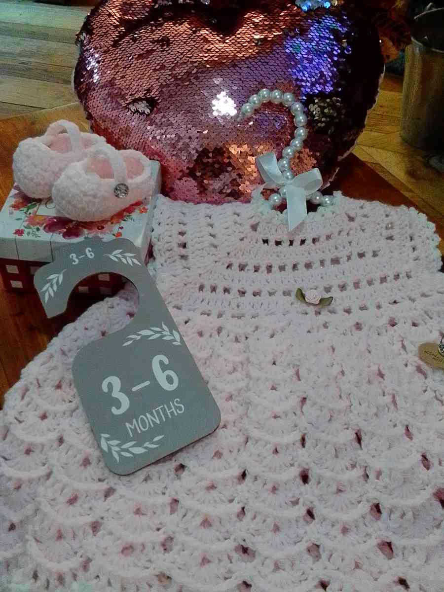 baby girl dress 3 6 months - Cuddebackville, New York - FleaMarketBay