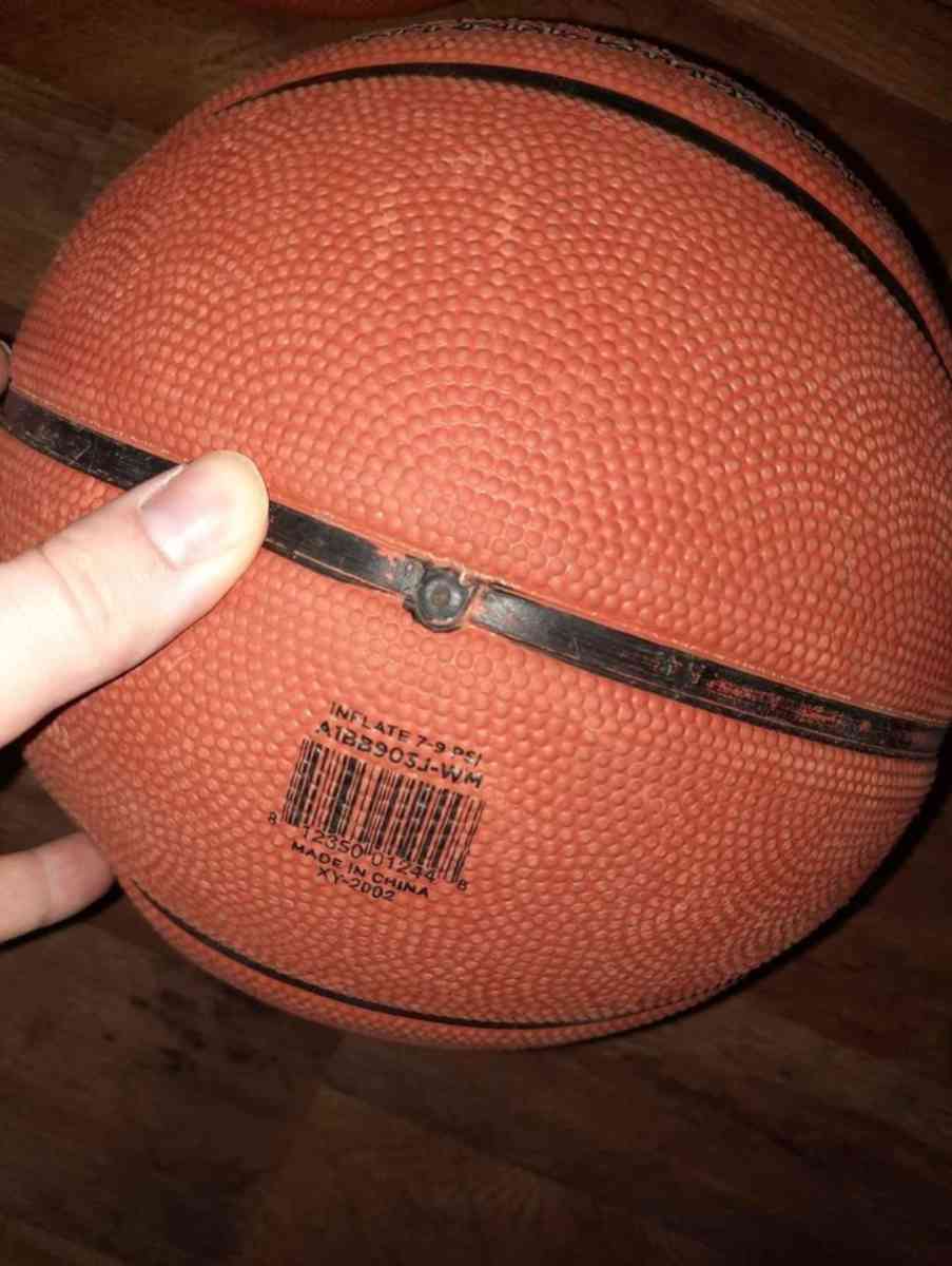 LOT OF 3 BASKETBALLS - Southmont, North Carolina - FleaMarketBay