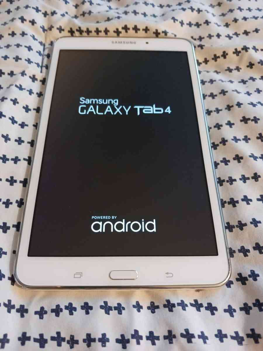 Laptop  and Tablets with Everything - Los Angeles, California - FleaMarketBay