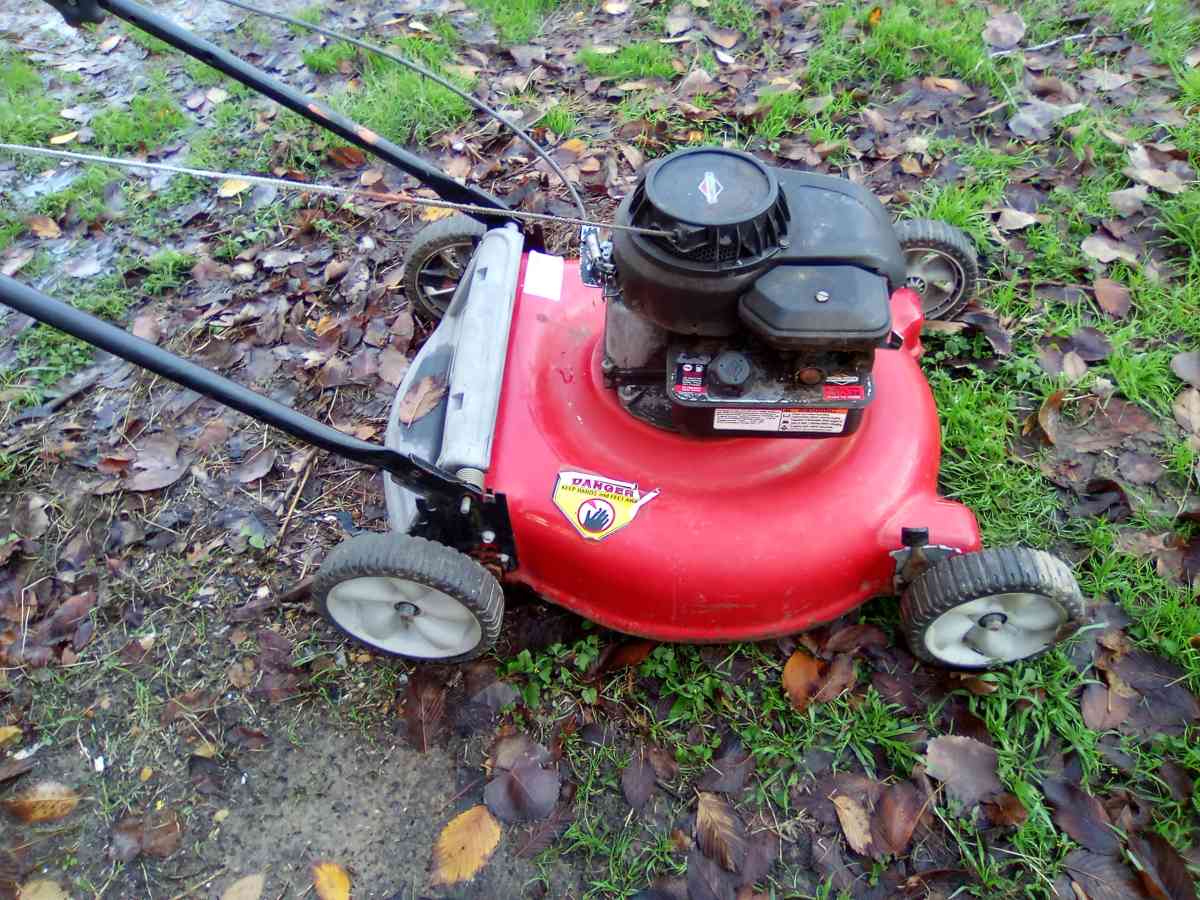 lawn mower - Arlington, Texas - FleaMarketBay