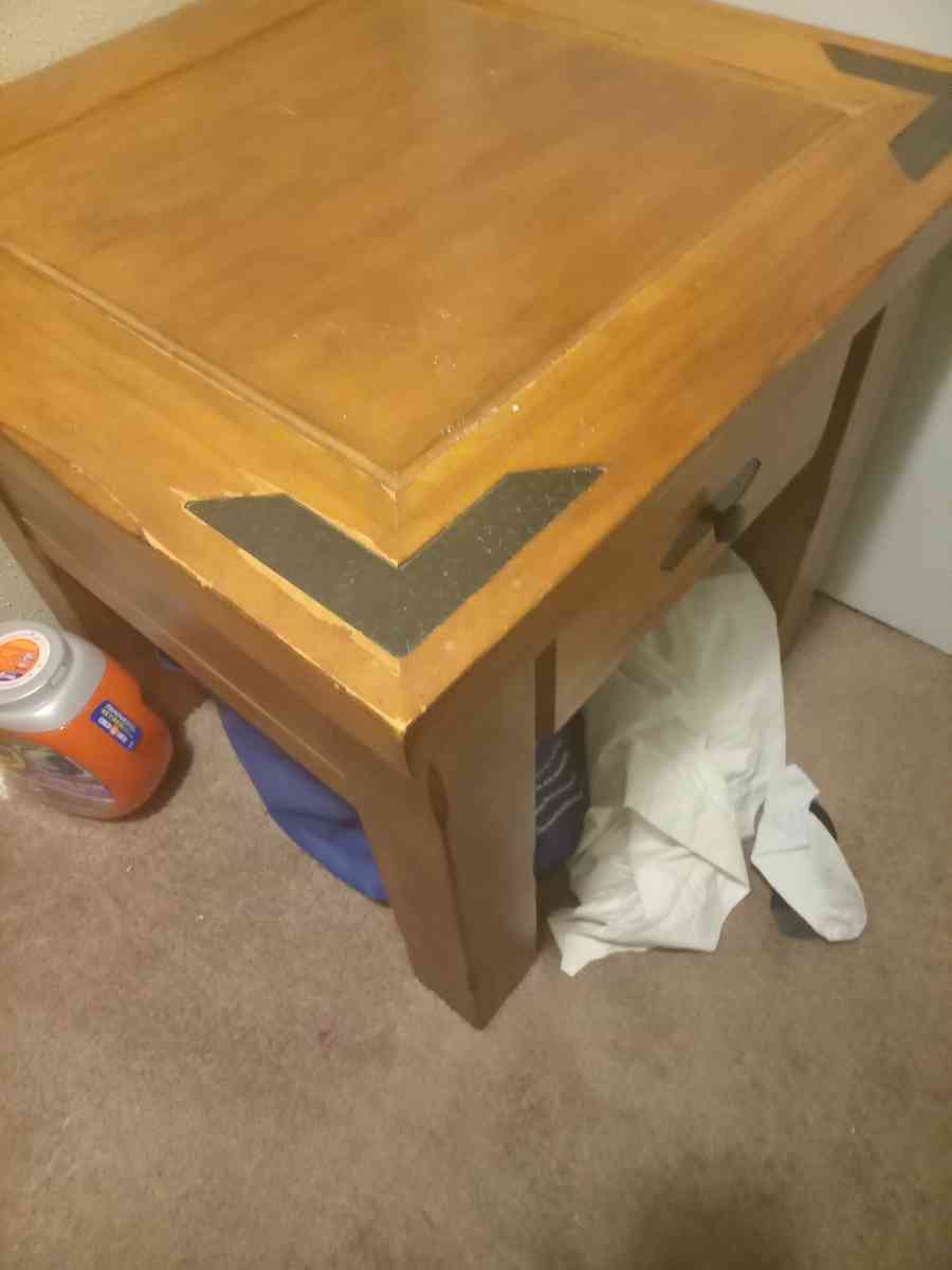 solid wood entertainment center with two end tables - Galveston, Texas - FleaMarketBay