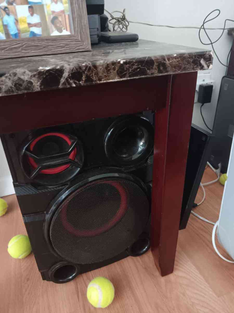 BLUETOOTH  X BOOM 1900 EXTREME POWER SYSTEM - Fresno, California - FleaMarketBay