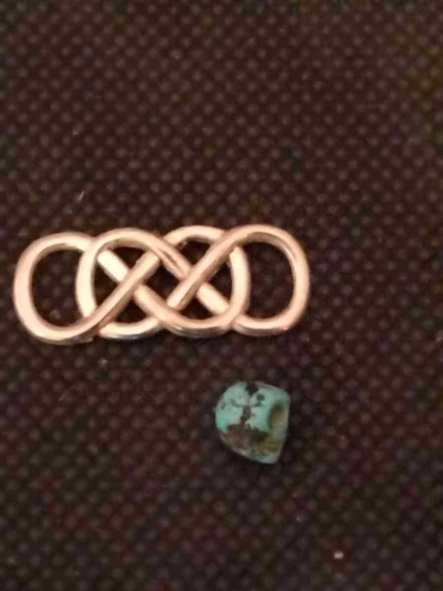 22 in Copper An Turquoise Necklace with a cross - Deming, New Mexico - FleaMarketBay