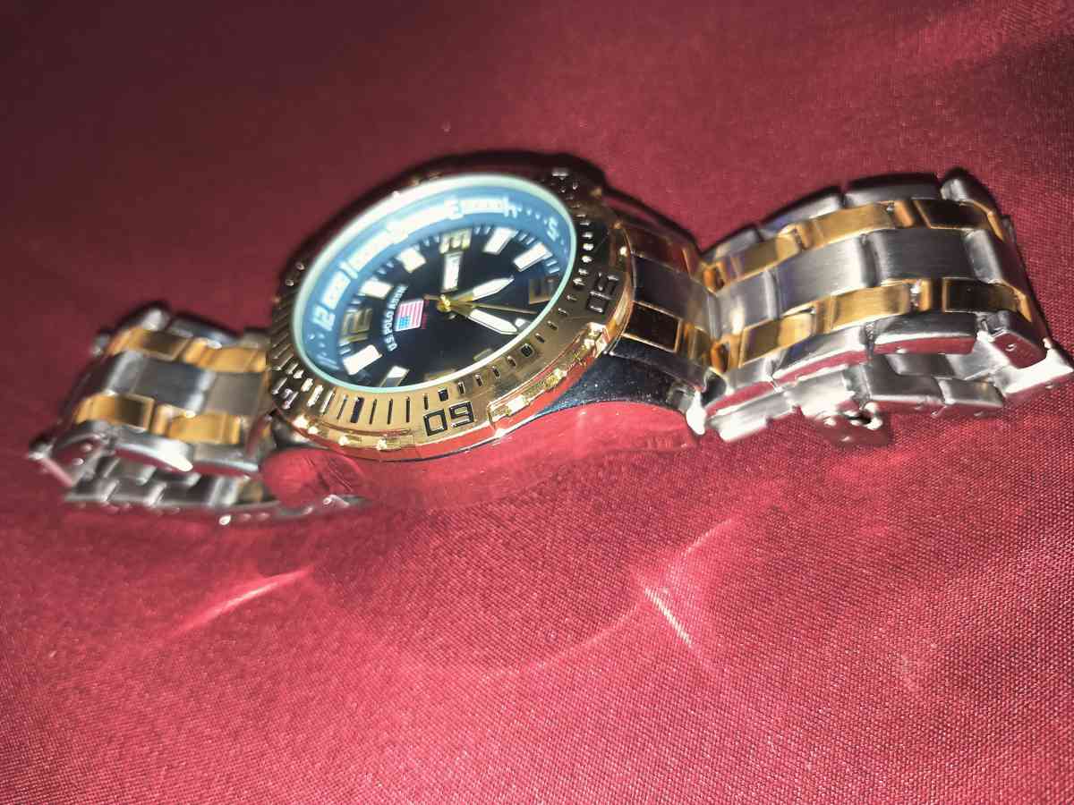 US Polo Assn Mens Blue Faced Watch - Monroe, North Carolina - FleaMarketBay