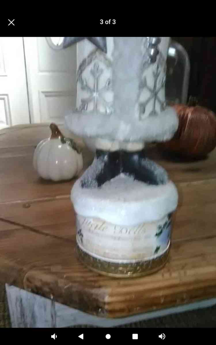 woodland Santa - Casselberry, Florida - FleaMarketBay