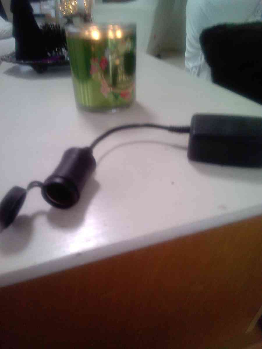 Battery charger - Casselberry, Florida - FleaMarketBay