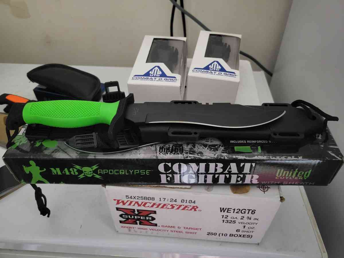 combat knife - West Palm Beach, Florida