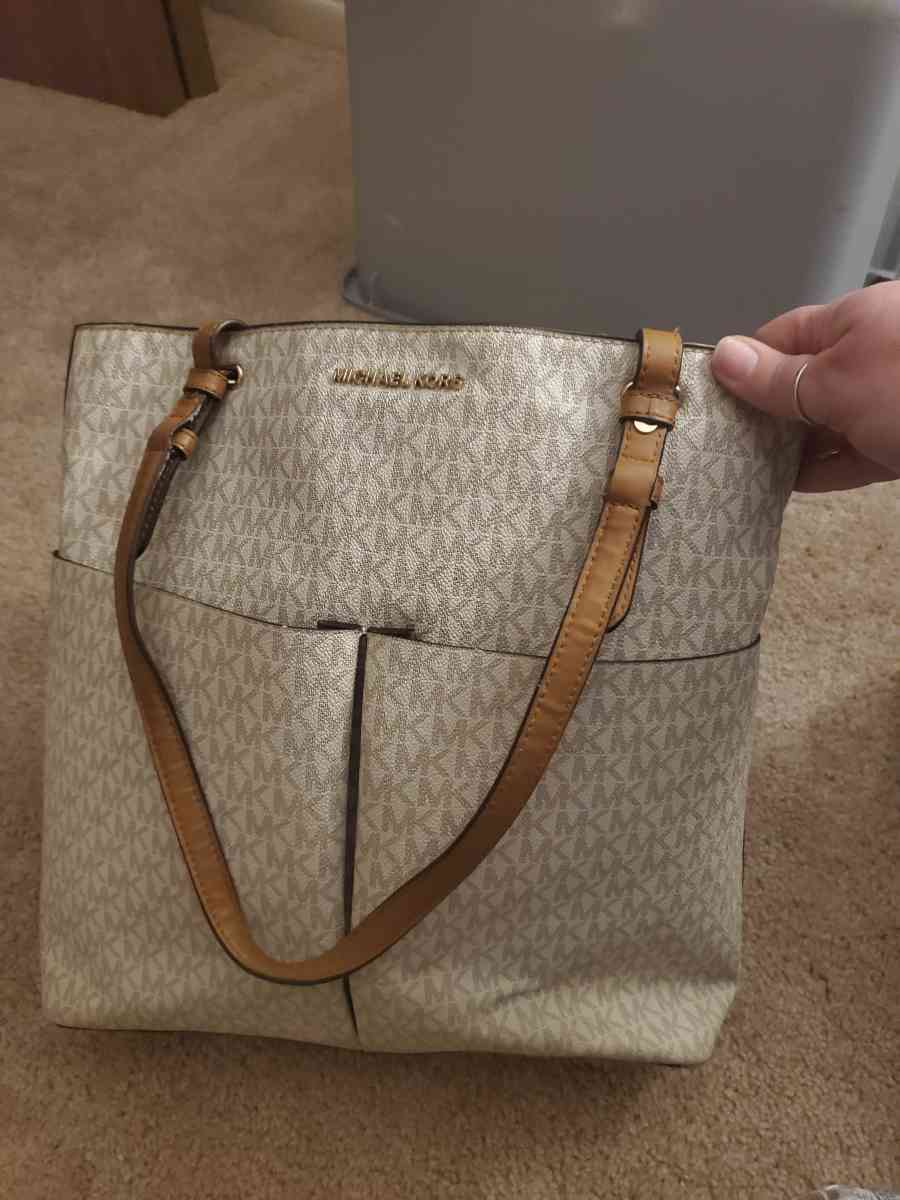 Michael Kors Bedford Tote Large Vanilla creme - Lapeer, Michigan
