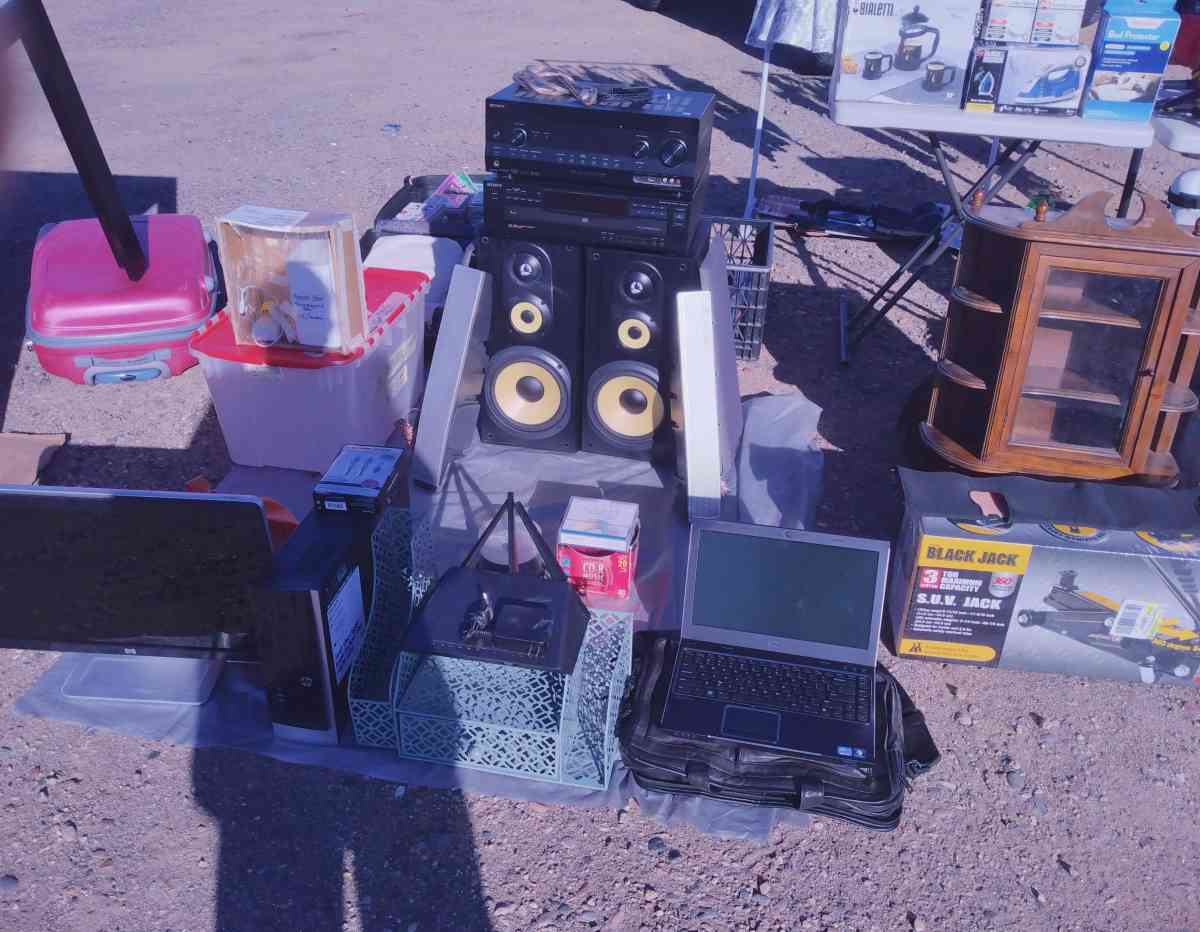yard sale Staples parking lot on 43rd avenue and Camelback - Phoenix, Arizona