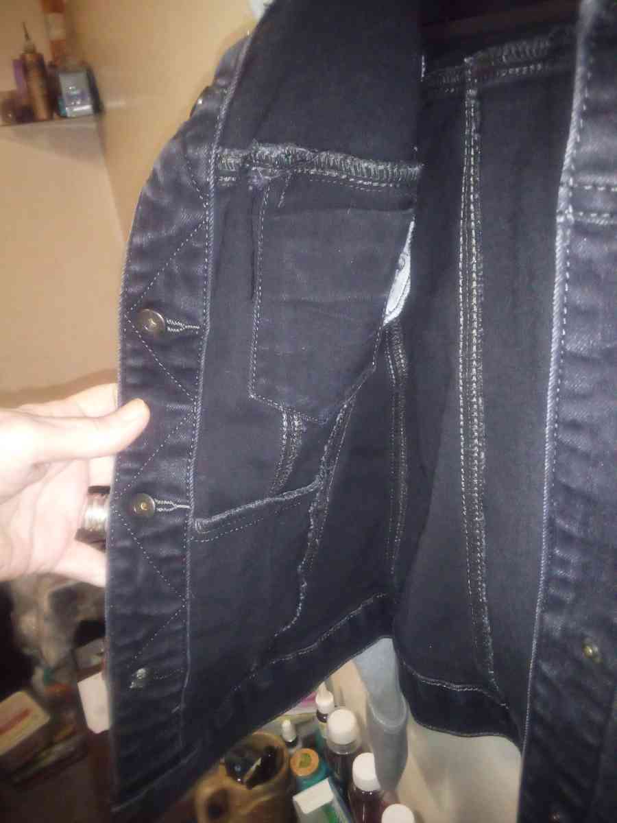 so Brand Denim Stretch Hooded Snap closure jacket - Buffalo, New York - FleaMarketBay