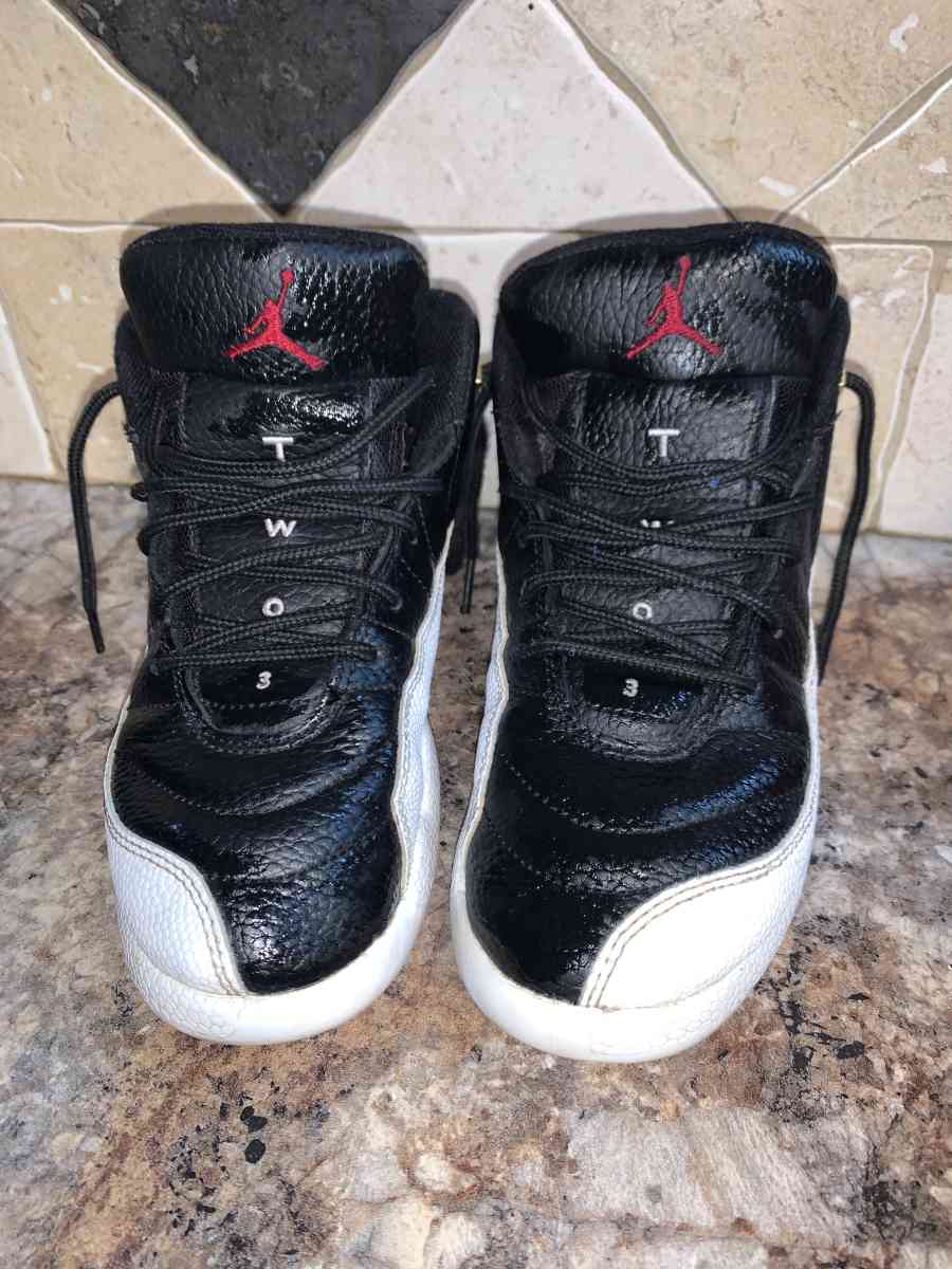 Air Jordan 12 Retro Playoffs Size 1Y New 151186006 - Lincolnton, North Carolina