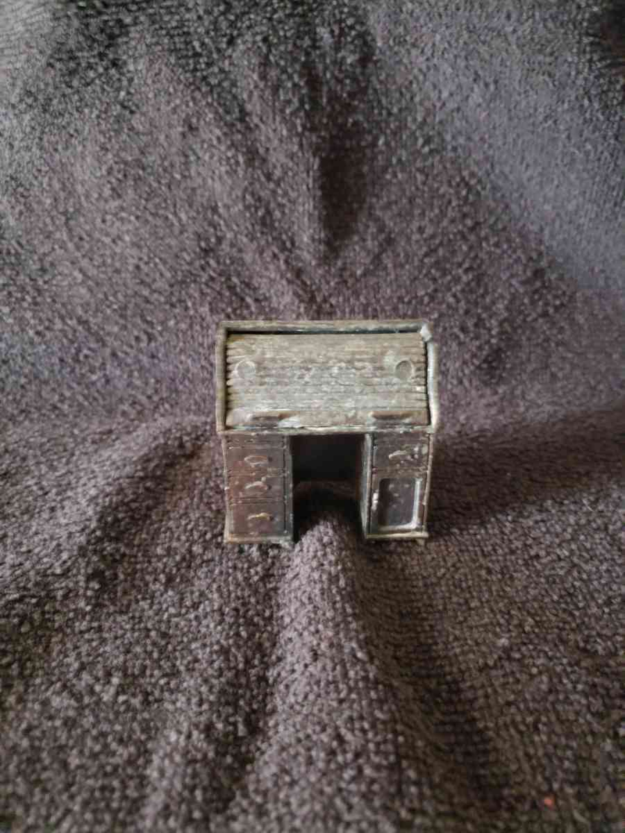 1978 Durham Vintage Miniature Cast Iron Roll Top Desk - Barstow, California