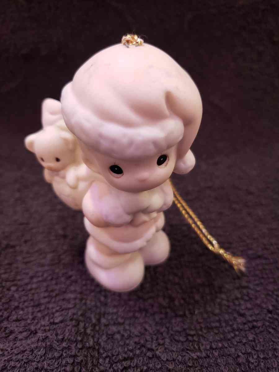 Precious Moments Figurine Bringing You A Merry Christmas - Barstow, California