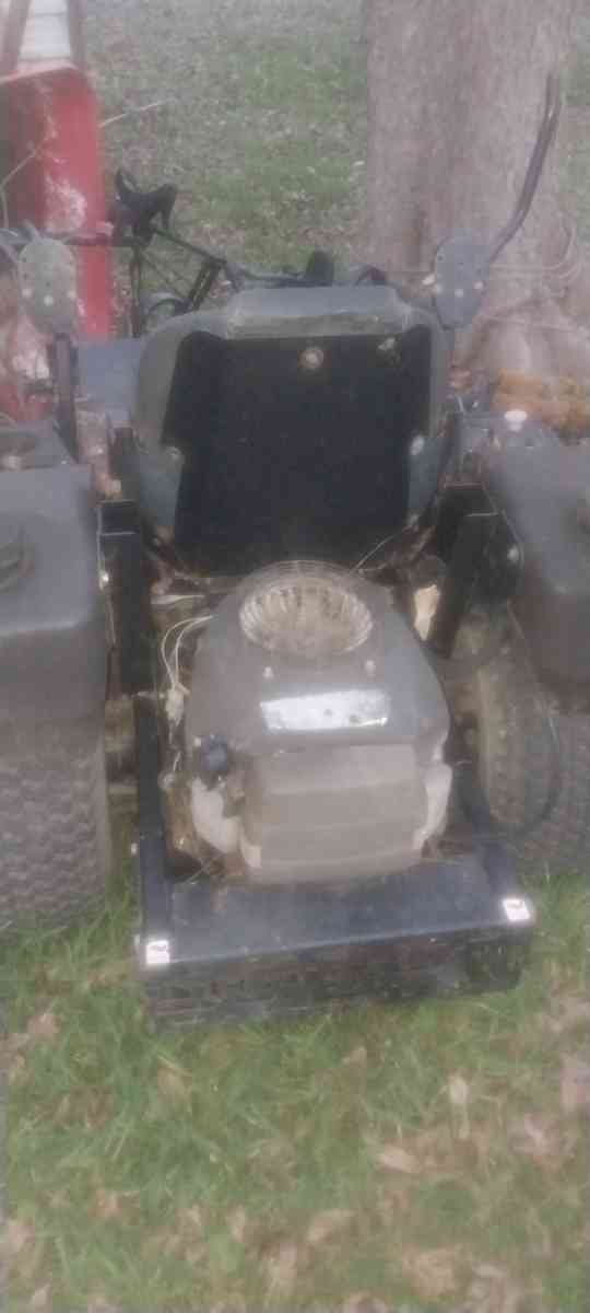 Gravely zeroturn - Wharton, Texas - FleaMarketBay