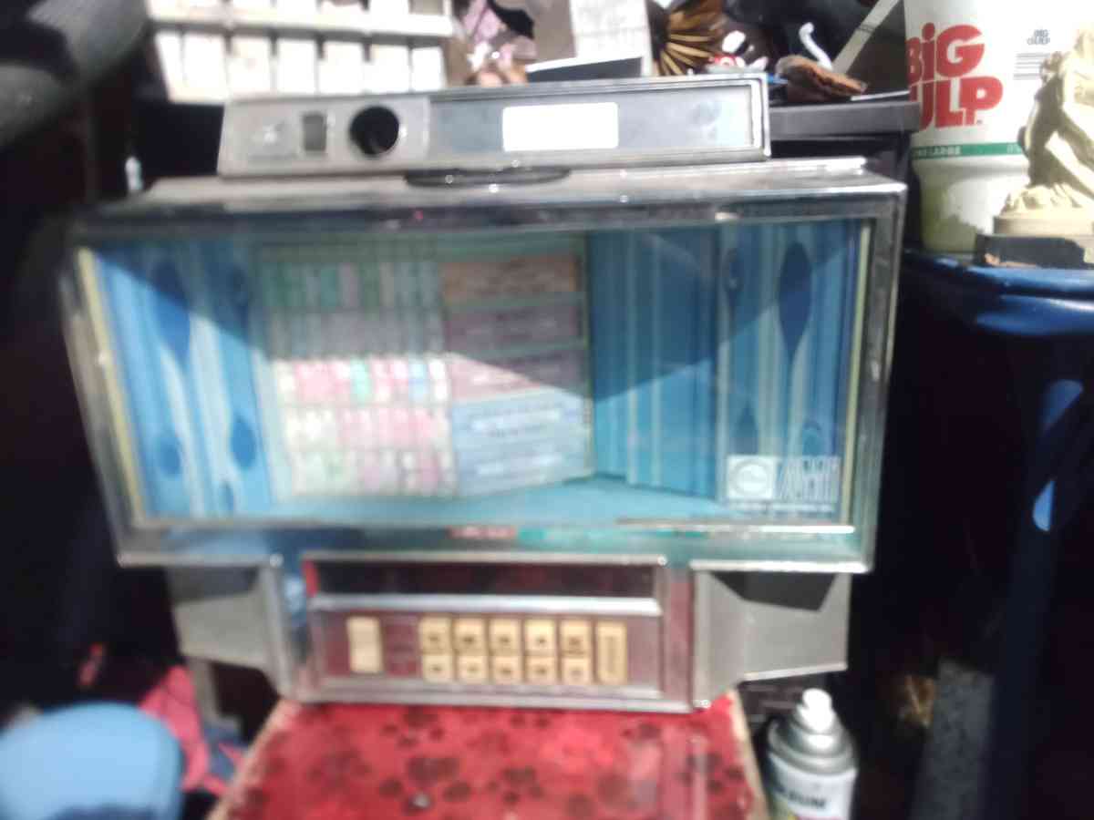 a table juckbox - Sublime, Texas