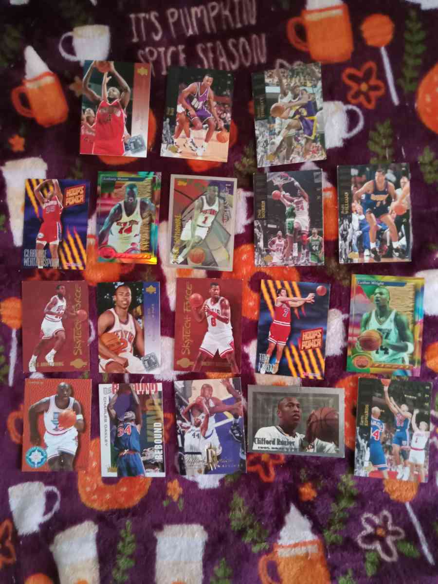 NBA BASKETBALL CARDS - Monett, Missouri