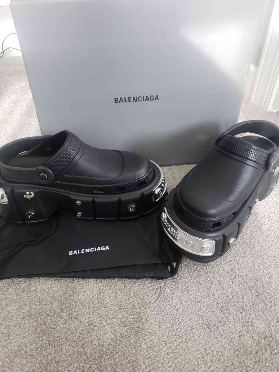 Balenciaga Hardcrocs Mule - Minneapolis, Minnesota - FleaMarketBay