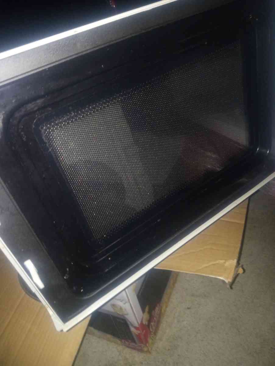 microwave - Pasadena, California - FleaMarketBay