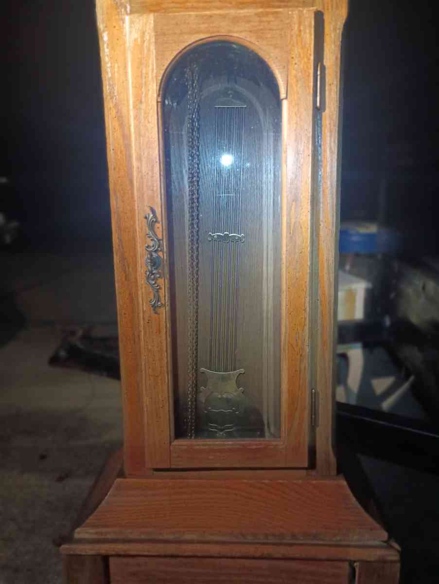 Five and a half foot tall Grandfather clock - Daytona Beach, Florida - FleaMarketBay