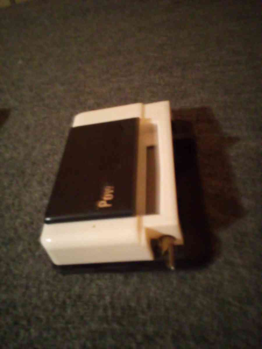 cigarette roller - Asheville, North Carolina - FleaMarketBay