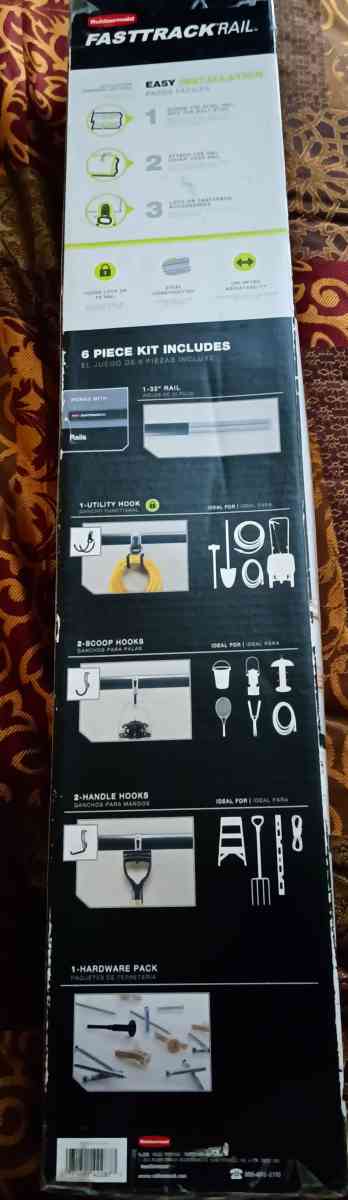 Rubbermaid FastTrack Rail with 5 Hooks - Glendale, Arizona - FleaMarketBay