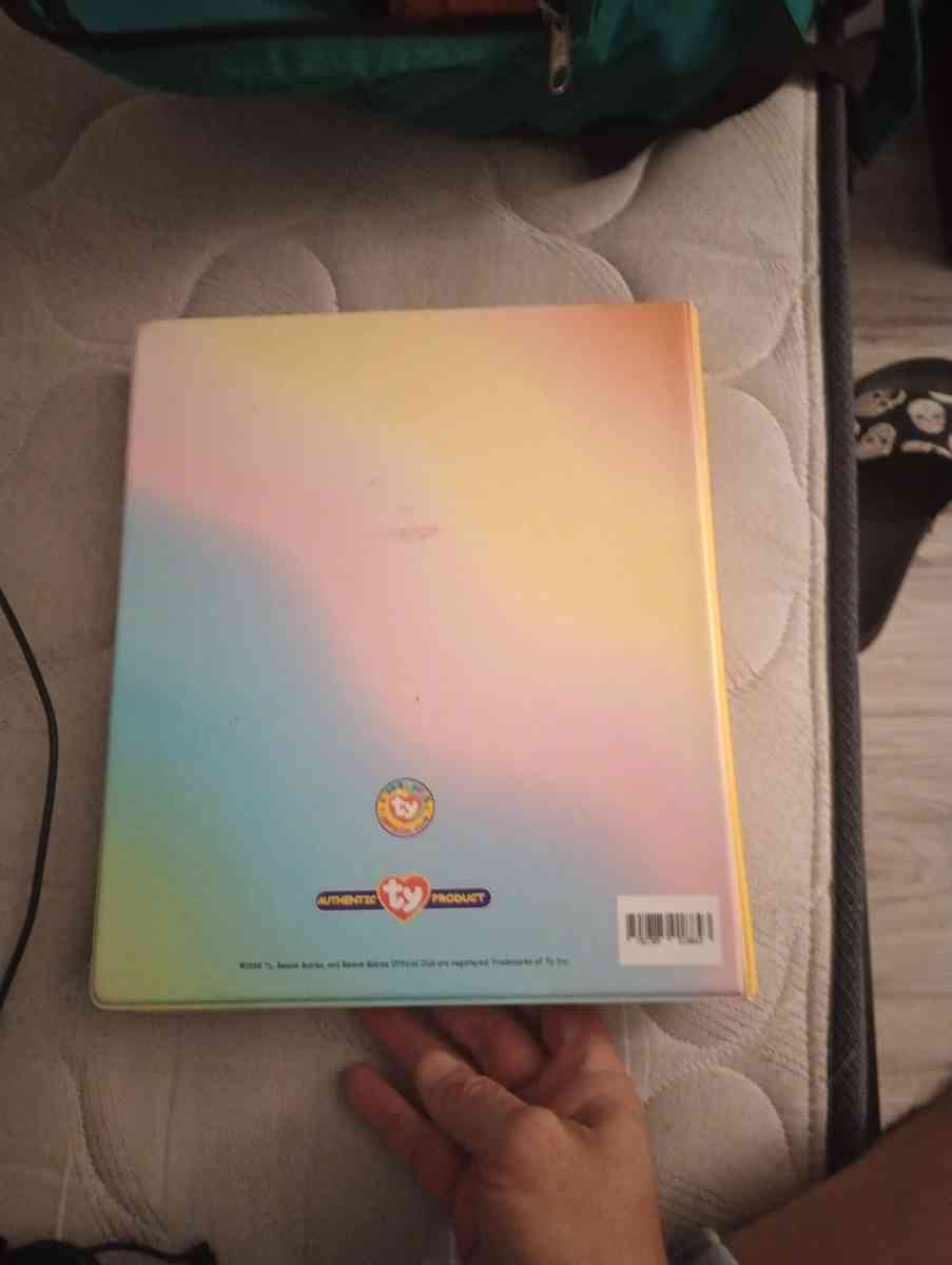 BEANIE BABIES COLLECTION CARDS IN BINDER - Spring Hill, Florida - FleaMarketBay