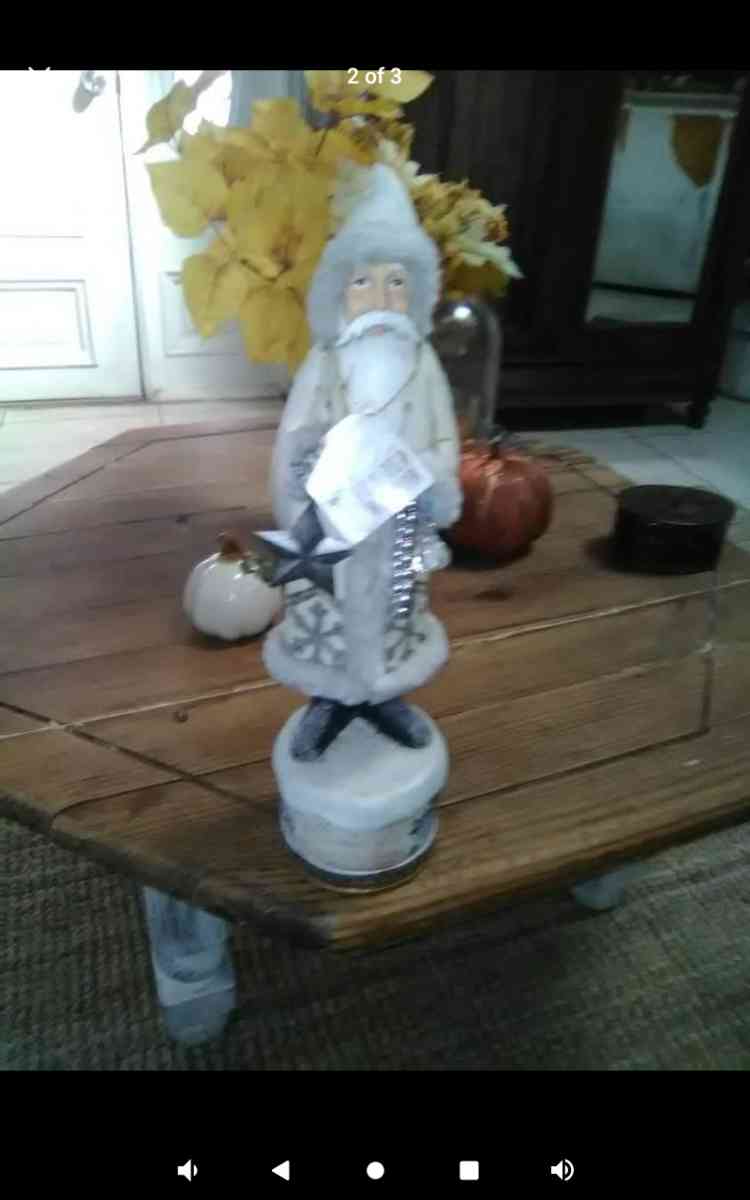 woodland Santa - Casselberry, Florida - FleaMarketBay