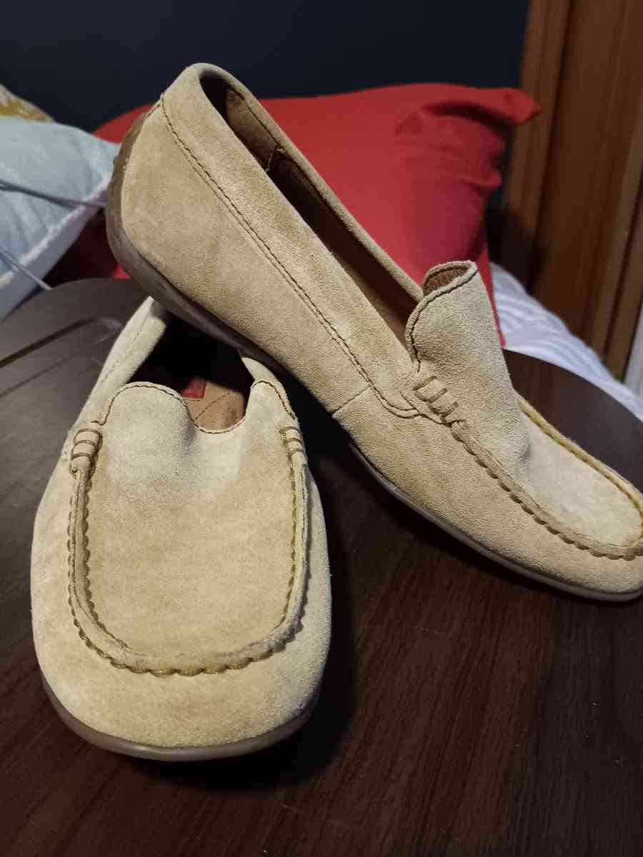 Born Loafers - Deltona, Florida - FleaMarketBay