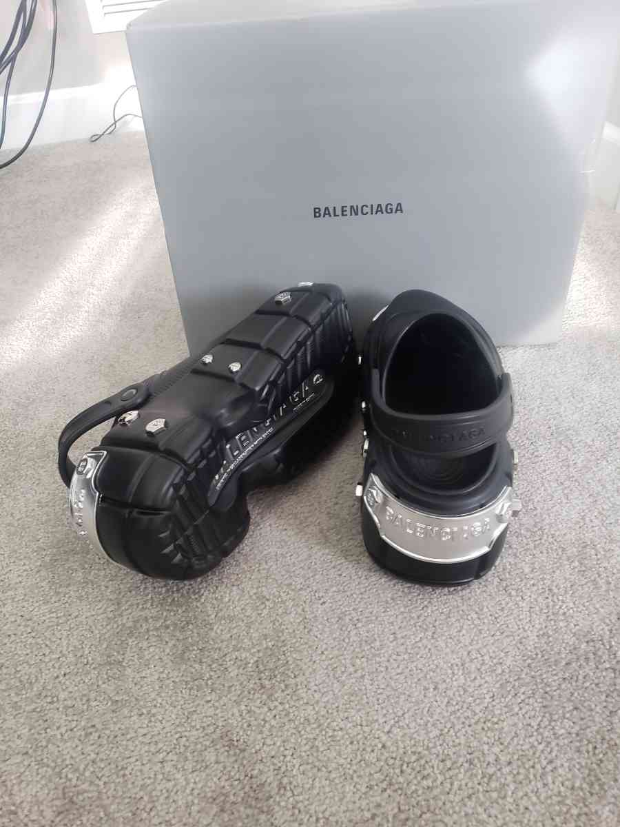 Balenciaga Hardcrocs Mule - Minneapolis, Minnesota