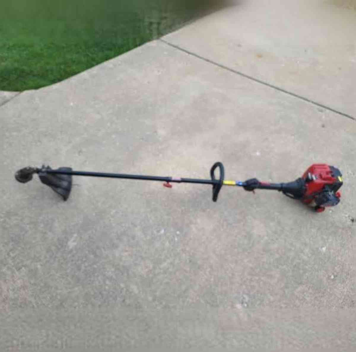Craftsman ws2200 25cc weed eater - Seneca, South Carolina