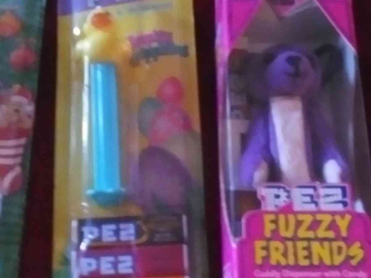 vintage pee candy dispensers - Dexter City, Ohio - FleaMarketBay