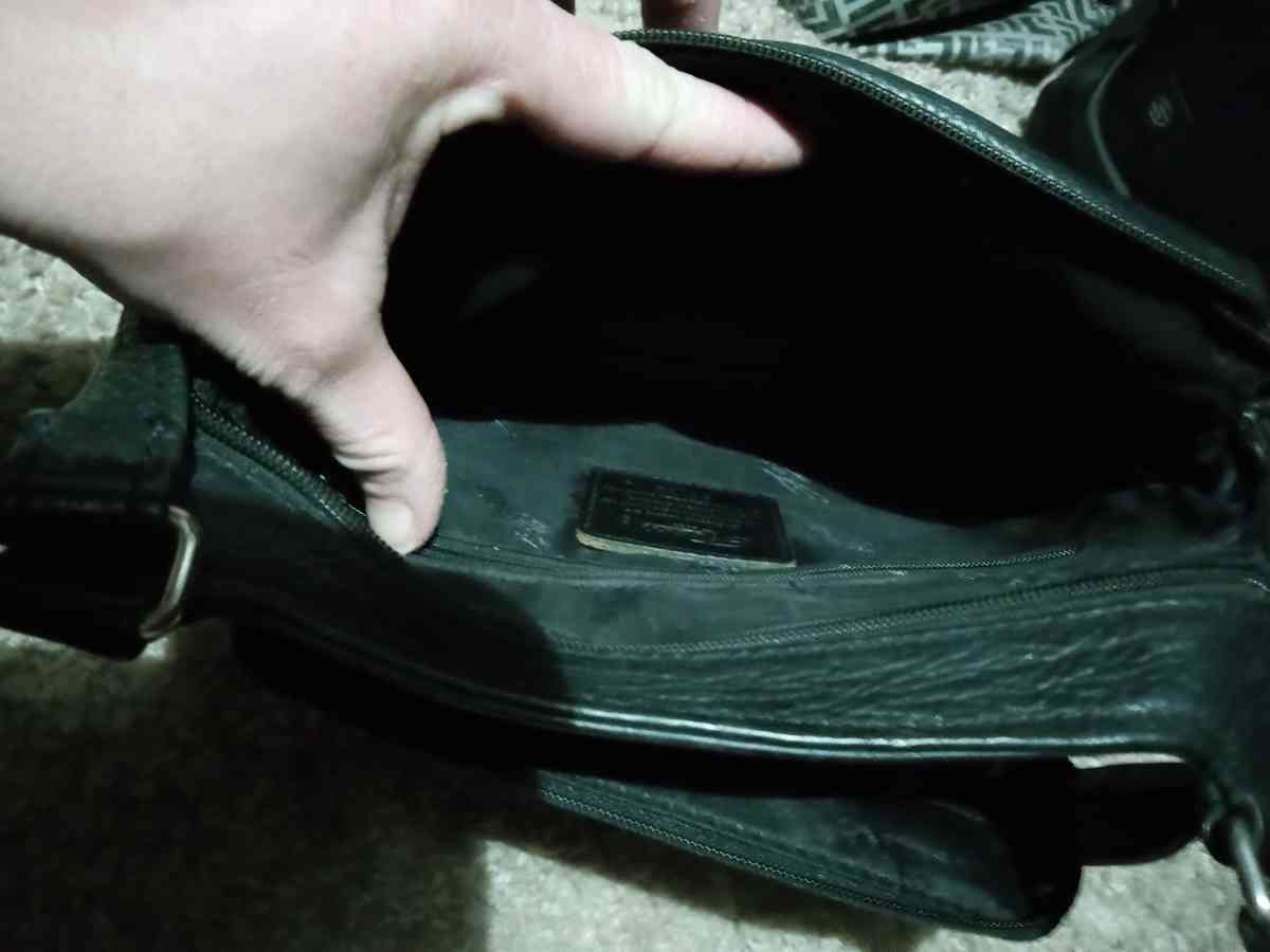 Fossil Purse Black - Blountsville, Alabama - FleaMarketBay