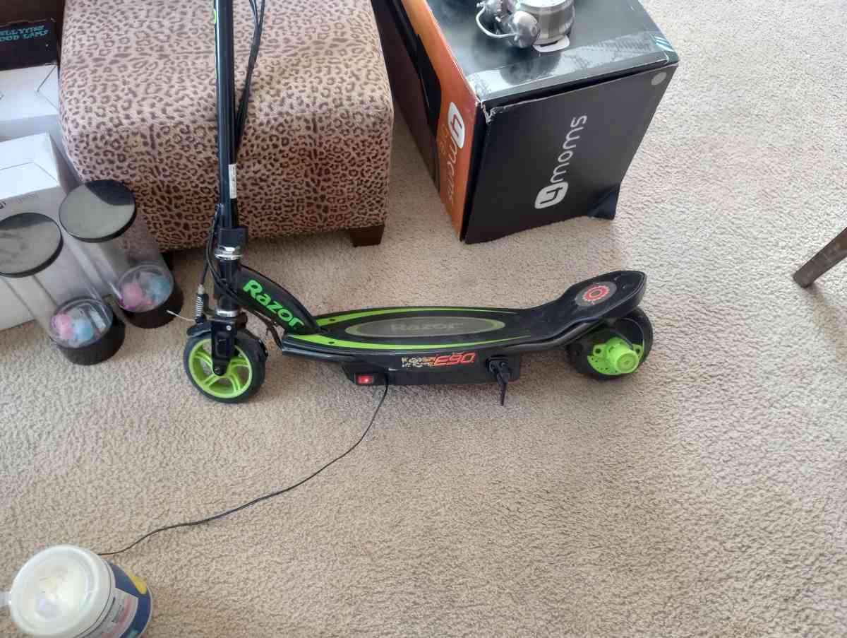 scooter - Alicia, Arkansas - FleaMarketBay