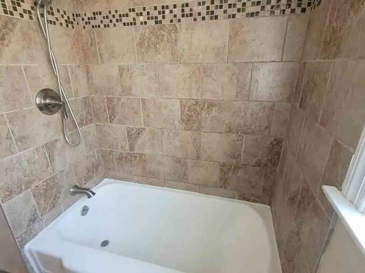 house for rent - Dayton, Ohio - FleaMarketBay