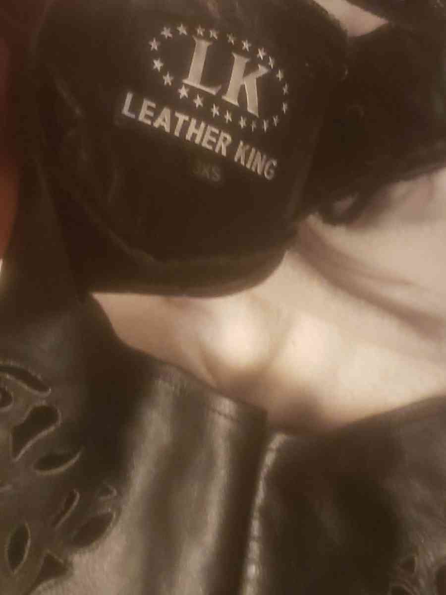 motorcycle leather chaps - Redfield, South Dakota - FleaMarketBay