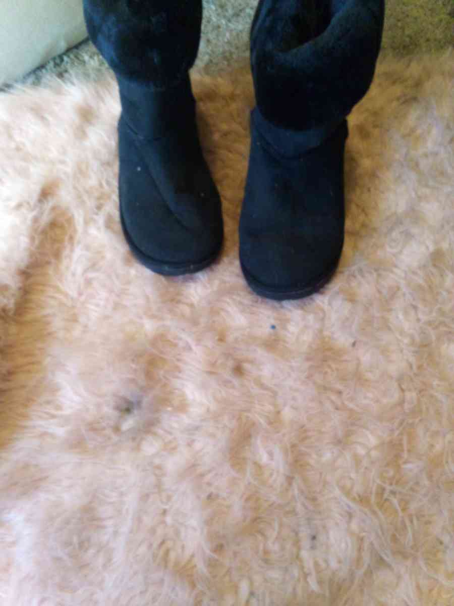 boots - Chattanooga, Tennessee - FleaMarketBay