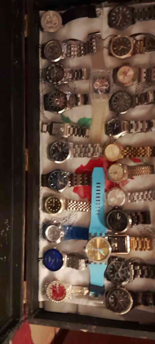 watch collection includes invicta guess Ellen Movado rolex - Chauvin, Louisiana - FleaMarketBay