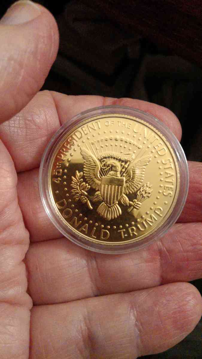 Trump tribute coin - Lemoore, California