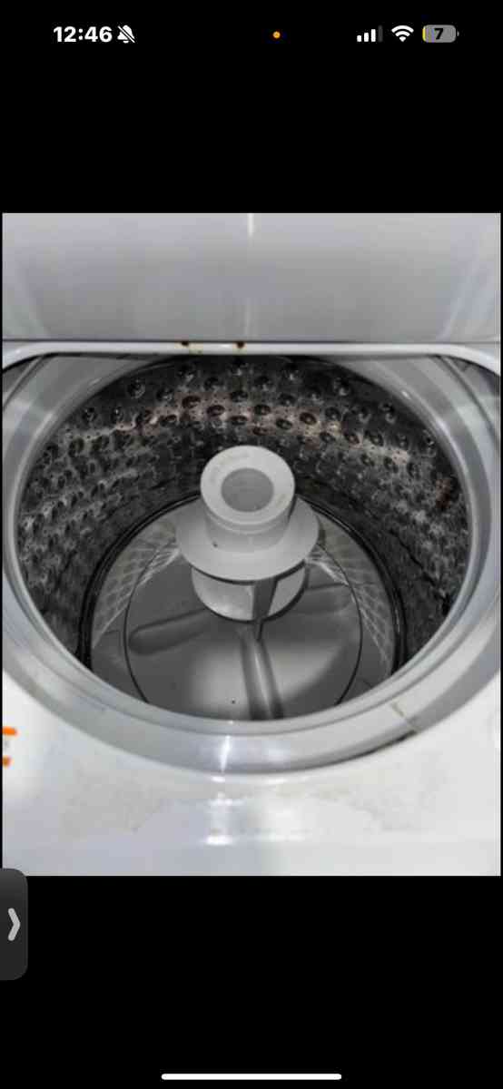 White GE laundry center Delivery Available - Haines City, Florida - FleaMarketBay