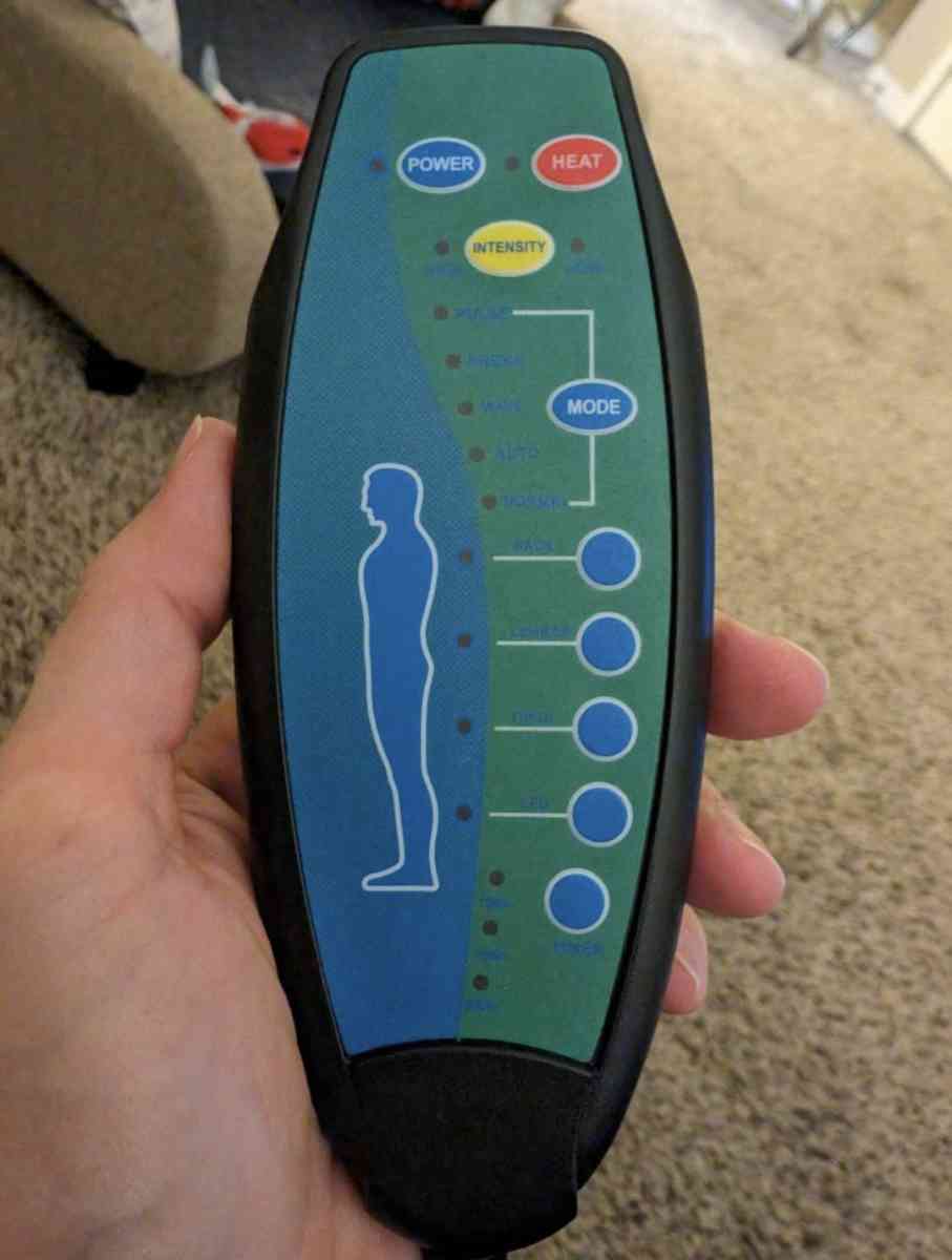 Powerlifting recliner with heat and massage options - Las Vegas, Nevada - FleaMarketBay