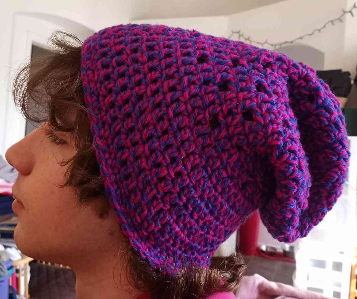 hats Beanies sports caps - Hanford, California - FleaMarketBay