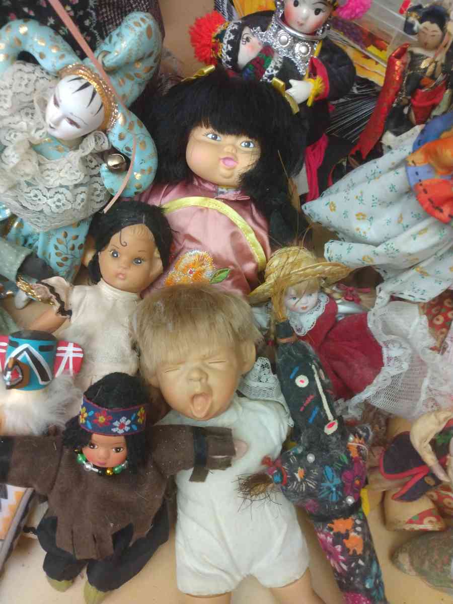 old dolls - Portland, Oregon