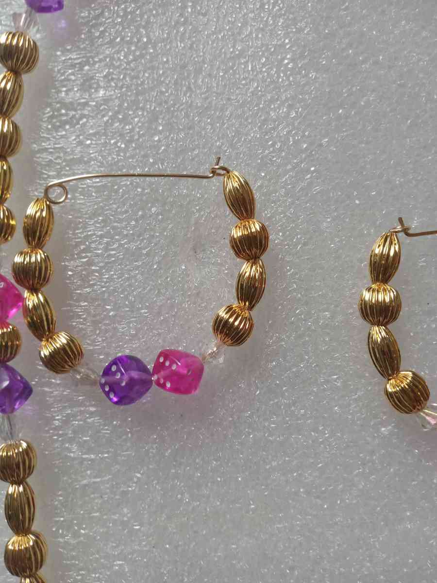 Pink and Purple Jewelry Set - Rochester, New York - FleaMarketBay
