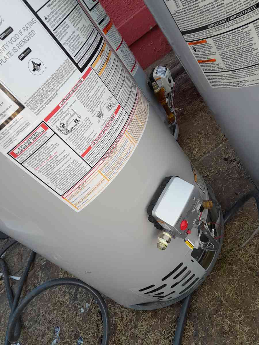 WATER HEATERS ELECTRIC PROPANE GAS DIFFERENT PRICE NEW USED - Alpine, Arizona - FleaMarketBay