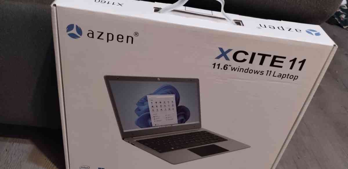 azpen laptop - Garland, Texas - FleaMarketBay