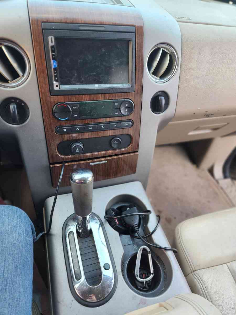 2004 Ford F150 4x4 Lariat - Mckinney, Texas - FleaMarketBay