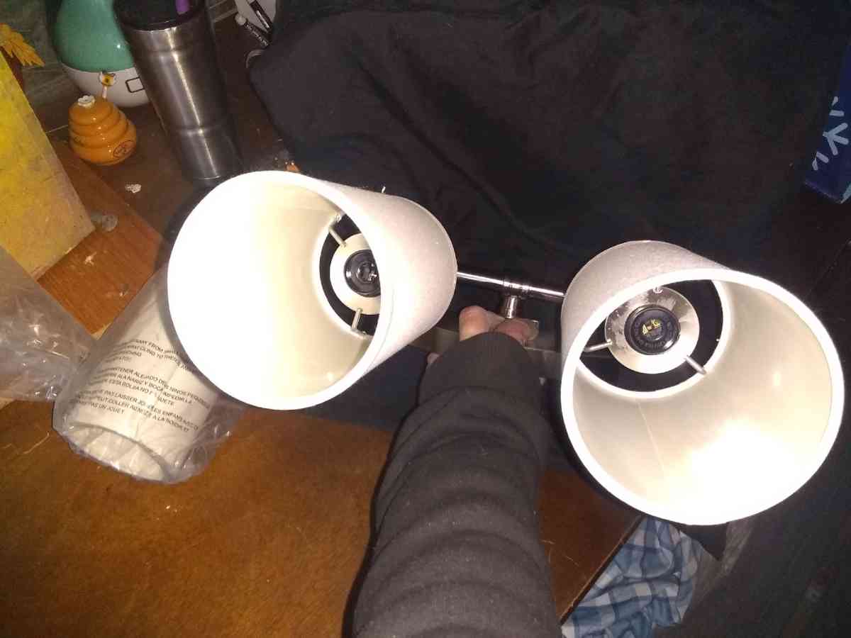 sconces wallmount light fixtures - Blue Diamond, Nevada - FleaMarketBay